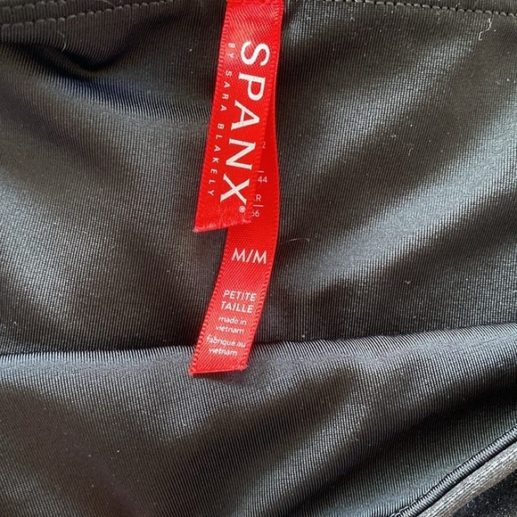 Spanx faux leather leggings - Picture 4 of 5